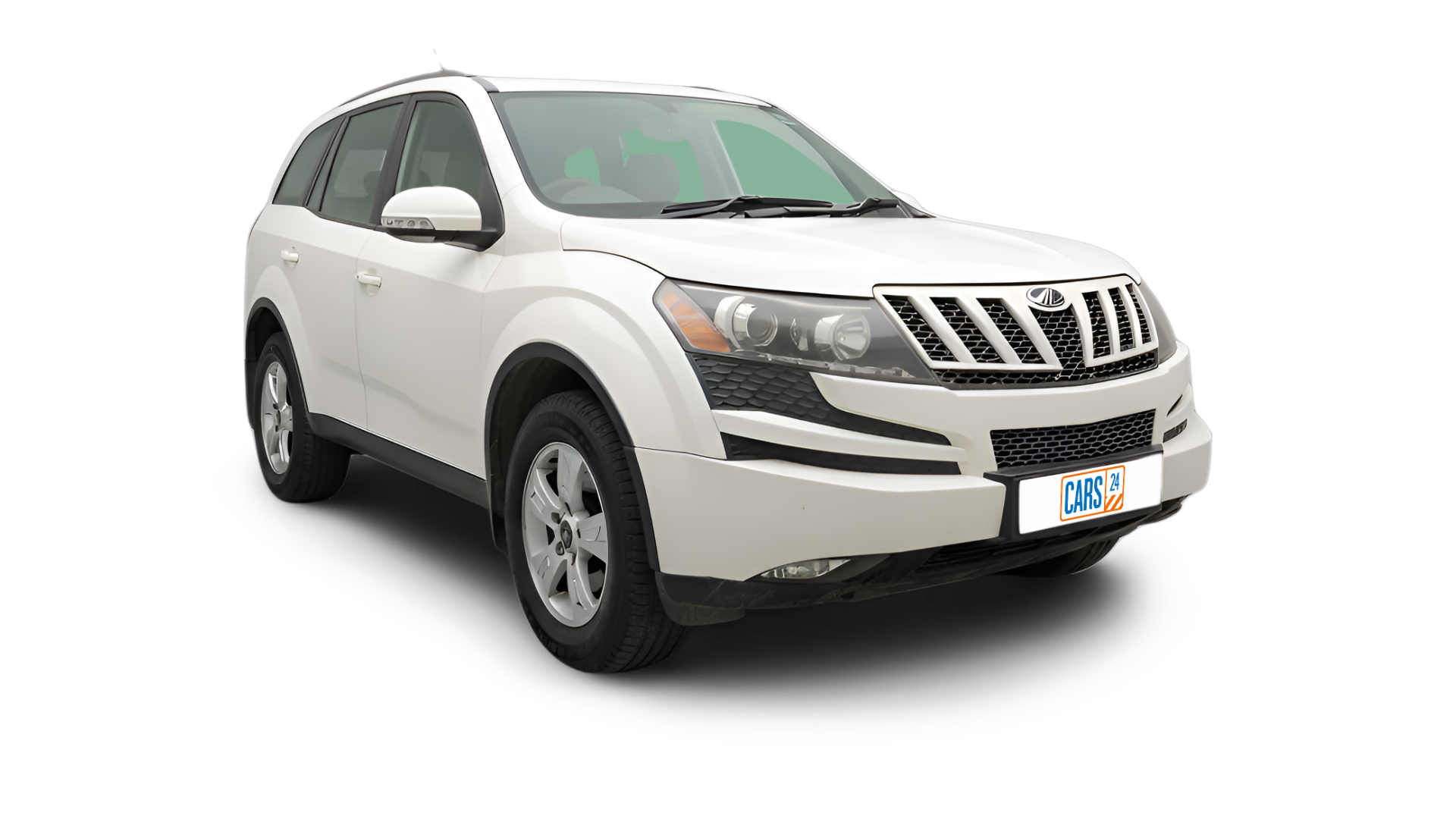 Mahindra XUV500-img